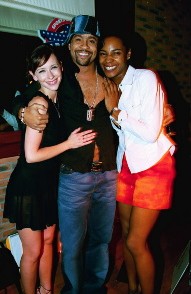 Jennifer Love Hewitt, Shaggy and Sonique