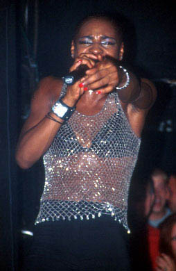 Sonique @ The Complex