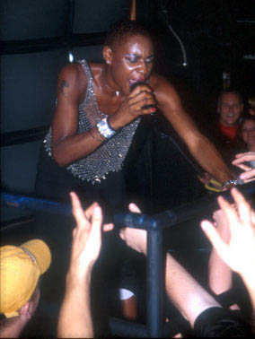 Sonique @ The Complex